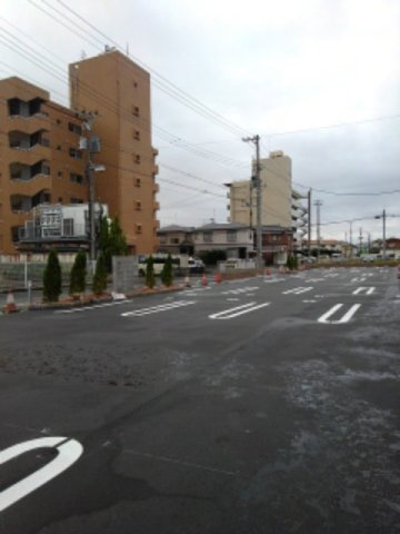 オーブ　ドゥース　Ⅱの駐車場