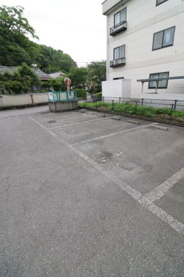 【駐車場】 | コンフォートヴィラ　Ｓ２