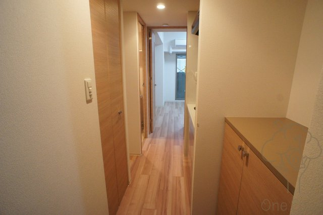 ロイヤルレジデンス梅田FRONTの玄関