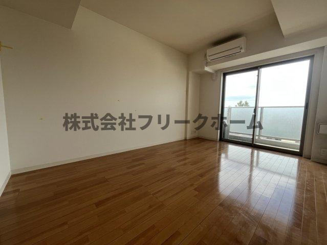 武蔵野市中町２丁目の賃貸マンションの居間・リビング