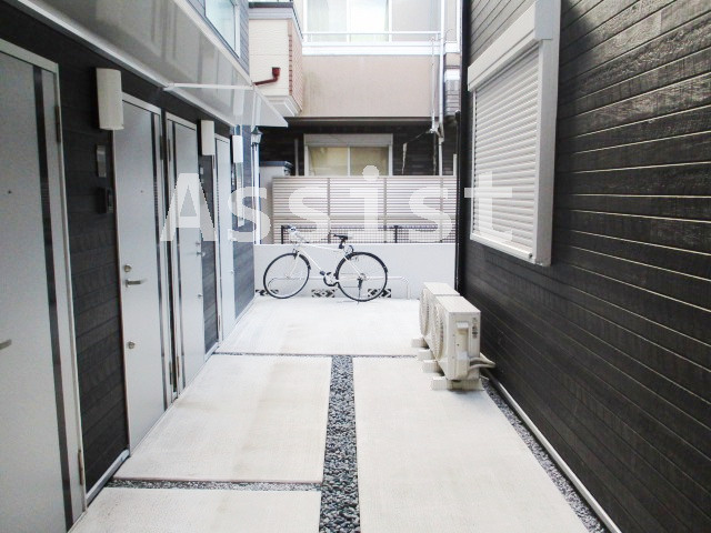 アーベインテラス目黒本町のエントランス