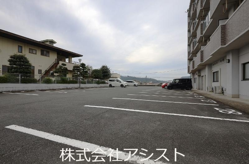 サンヒルズベンの駐車場