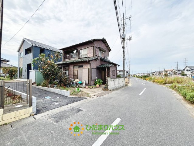 久喜市栗原第12　新築一戸建て　クレイドルガーデンの前面道路含む現地写真