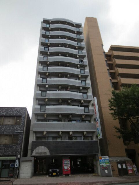 リファレンス県庁口の外観