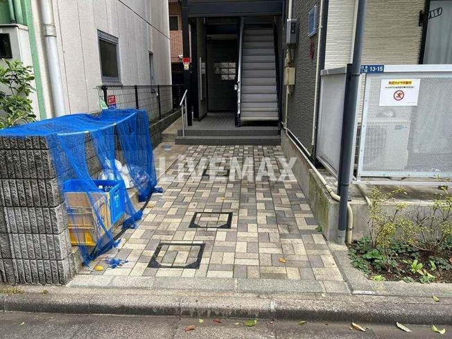 【エントランス】レオパレス三ヶ田