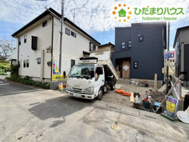 深谷市本住町　新築一戸建て　リーブルガーデン　03の駐車場