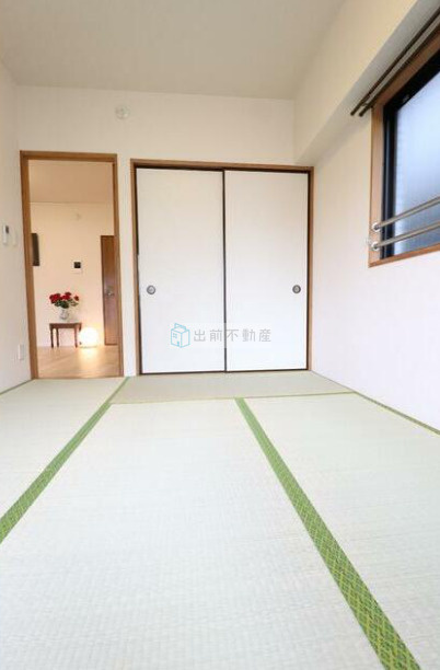 フロイデ目白の和室