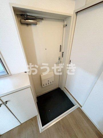 チェスターハウス鶴見の玄関