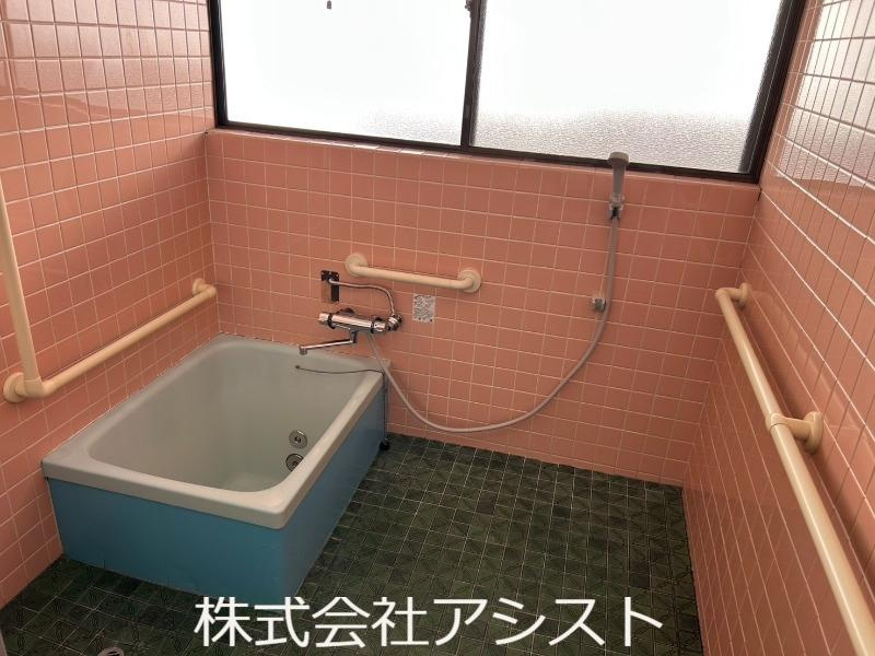 上臼井貸家（2216-9）の浴室