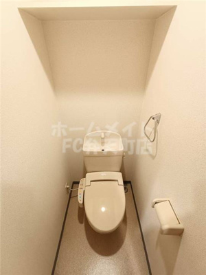 【トイレ】 | サムティ阿波座Lusso | 清潔感のあるトイレです