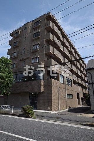 アブニール根岸の外観