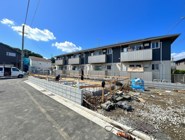 日野市日野第１期の前面道路含む現地写真