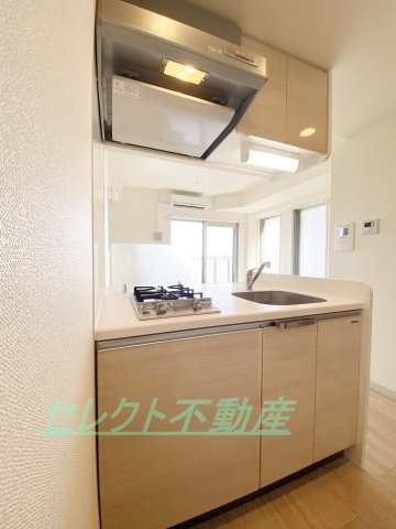 プレサンス久屋大通公園エアリーのキッチン