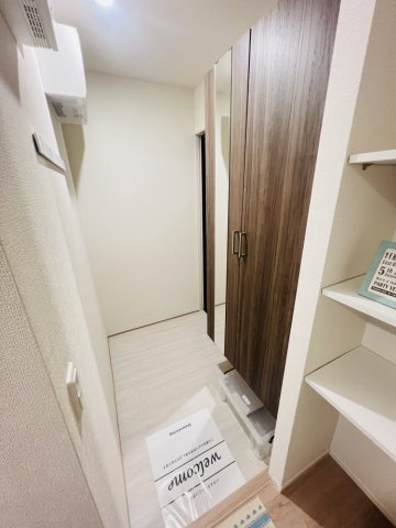 【玄関】