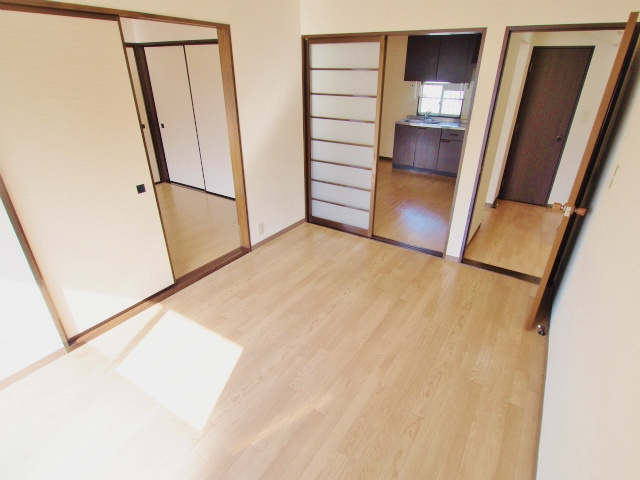 シャルム矢野東の居間・リビング