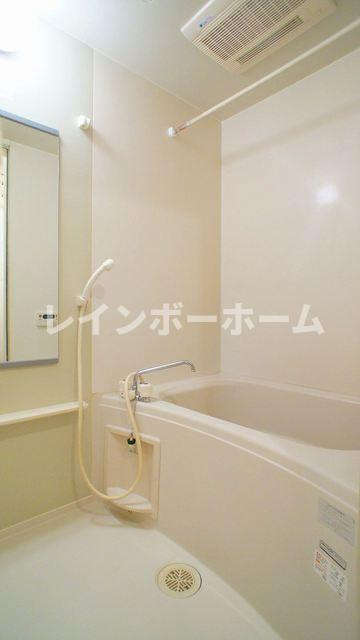 プリムラの浴室