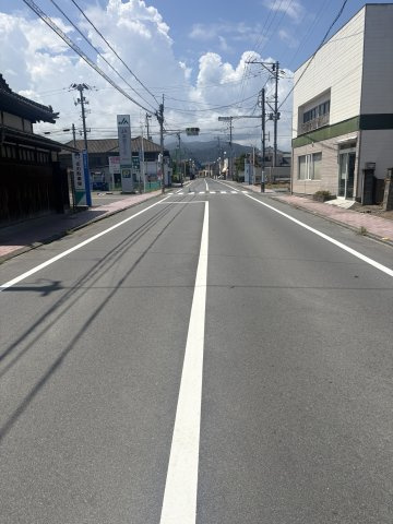 勿来町窪田町通三丁目 売土地の前面道路含む現地写真