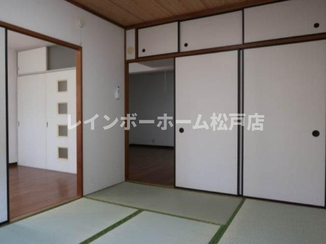 パールメゾン鏑木の和室|和室、ちょっとしたくつろぎスペースにいかがでしょうか