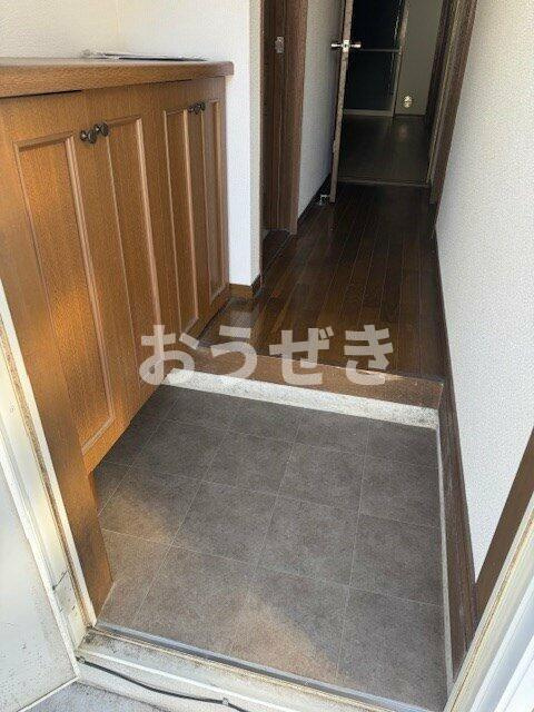 ハイツ光の玄関|ゆったりとした玄関です