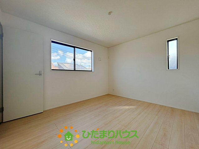 杉戸町内田第８　新築一戸建て　01　クレイドルガーデンの洋室
