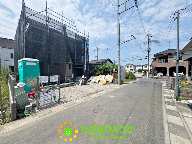 杉戸町内田第８　新築一戸建て　01　クレイドルガーデンの前面道路含む現地写真|2026/08/02　撮影