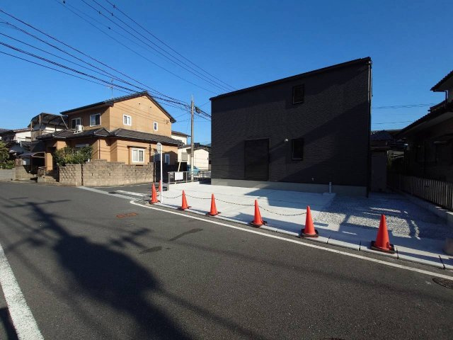 SUN COURTーサンコート－小倉南区下曽根3丁目【小倉南区　新築戸建て】の前面道路含む現地写真|現地撮影　2026,8,6　SUN COURTーサンコート－小倉南区下曽根3丁目【小倉南区　新築戸建て】