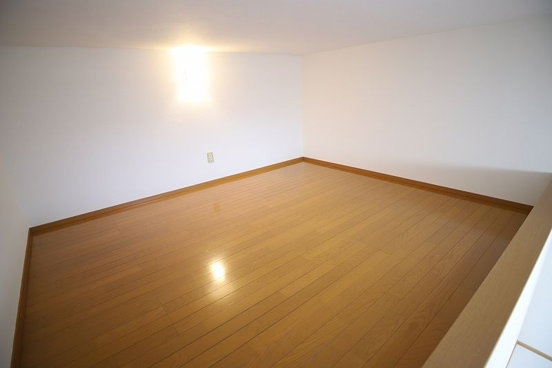 ピュア姪浜七番館 535の設備