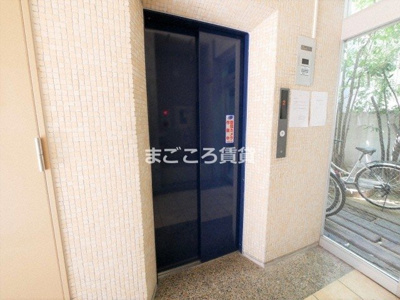 【エントランス】 | GROOVE堺東アネックス