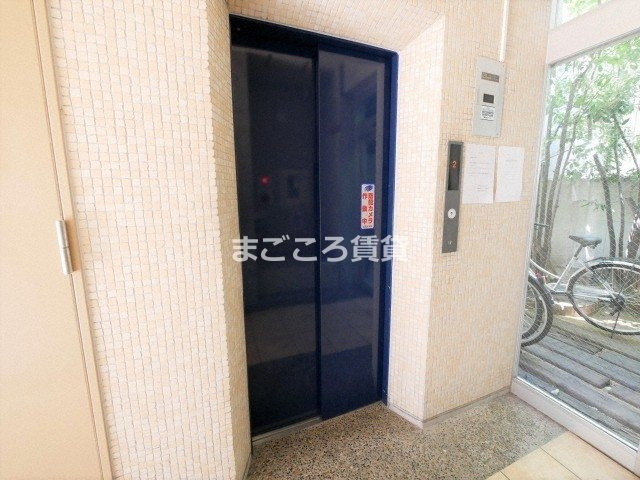 【エントランス】 | GROOVE堺東アネックス