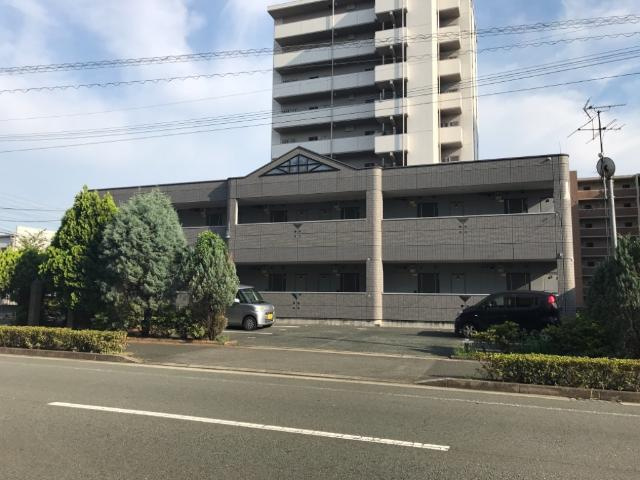 菊池郡菊陽町大字津久礼のアパートの外観|外観写真（昼）