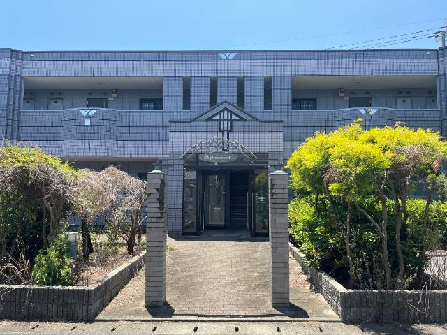 菊池郡菊陽町大字津久礼のアパートの外観|外観写真（昼）