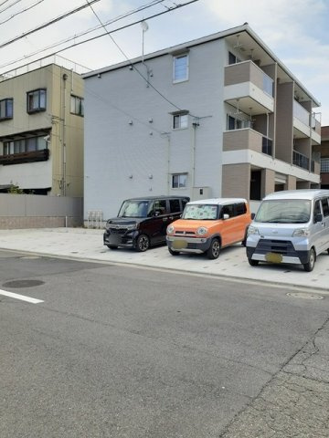 【駐車場】 | アベニール九の城