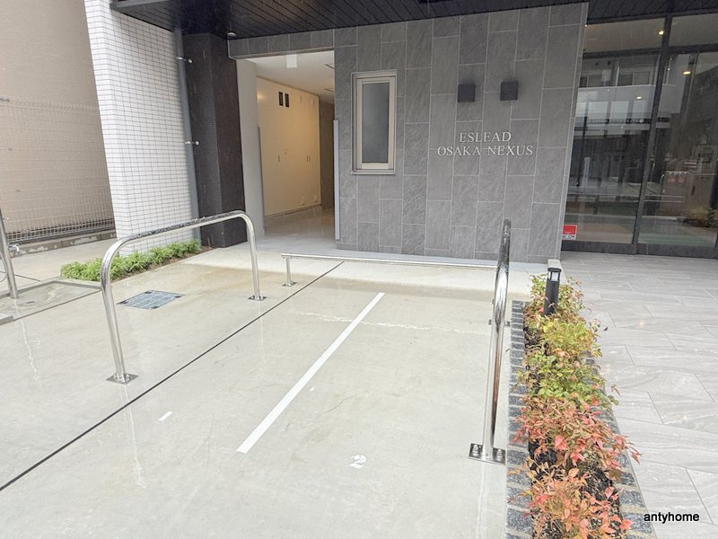 エスリード大阪NEXUS　仲介手数料無料の駐車場