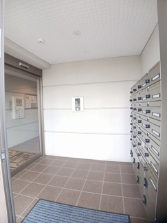 【エントランス】 | フォレスト引野 | ゆとりのあるエントランスです