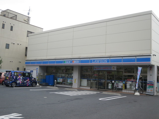 フラワーハイツのその他|ローソン足立新田1丁目店