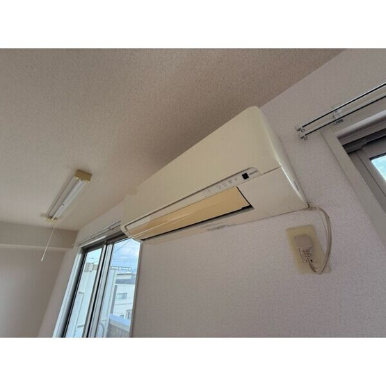 【設備】 | レークタウン A棟 A | エアコンです