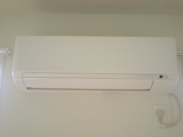 【設備】 | レークタウン A棟 A | エアコンです