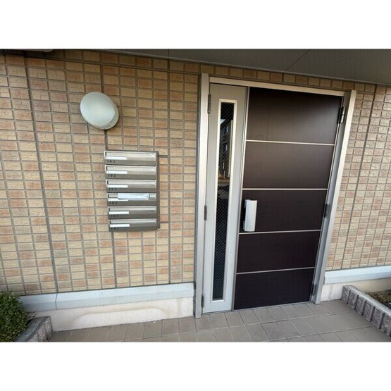【エントランス】 | レークタウン A棟 A | エントランスです
