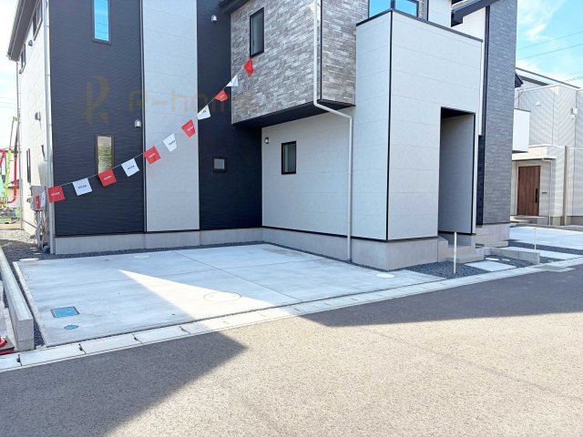 我孫子市青山台10期　新築戸建て　2号棟の駐車場|カースペースは2台お停めいただけます♪