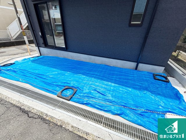 豊中市螢池南町　第2期　新築一戸建ての駐車場|駐車スペース！散水栓があるので、こまめに愛車を洗えます！