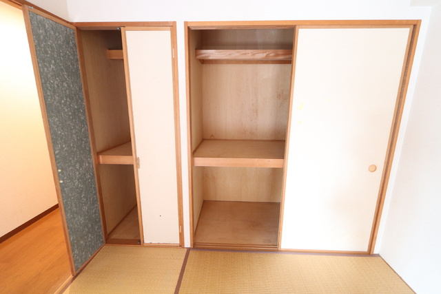 ★容量たっぷりの奥行ある収納★