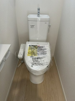 【トイレ】 | 鈴蘭台東町８丁目　新築戸建 | 1階　トイレ