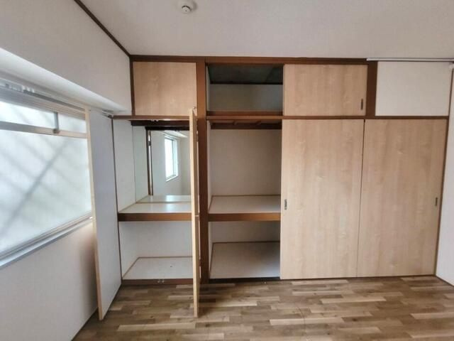 サンコーポ勝田台Ｅ棟の収納