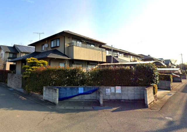 玉村町大字斎田　中古1580の前面道路含む現地写真