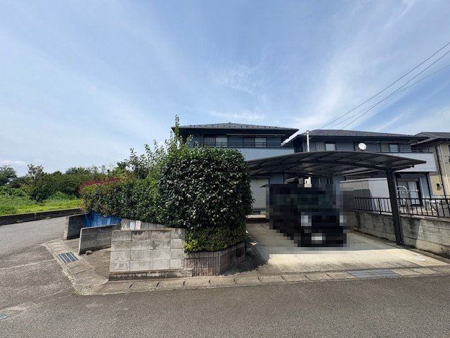 玉村町大字斎田　中古1580の駐車場