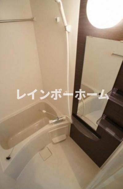 リブリ・行徳の浴室|※別部屋参考写真です。
