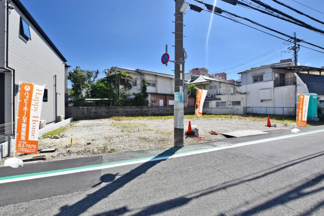 ハッピータウン伊丹寺本2丁目新築一戸建て│3LDK+駐車1台可|完成が待ち遠しい新築住宅◎
同社施工例をご覧いただきながら、間取りや設備、暮らしのイメージをご確認いただけます。ぜひお気軽にお問い合わせください。皆様からのご連絡を心よりお待ちしております。