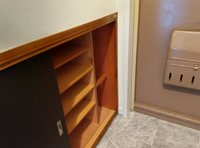 鴫野コーポ四号棟の収納