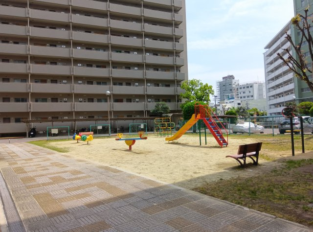 鴫野コーポ四号棟の周辺