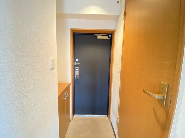 【玄関】 | イーストキューブ